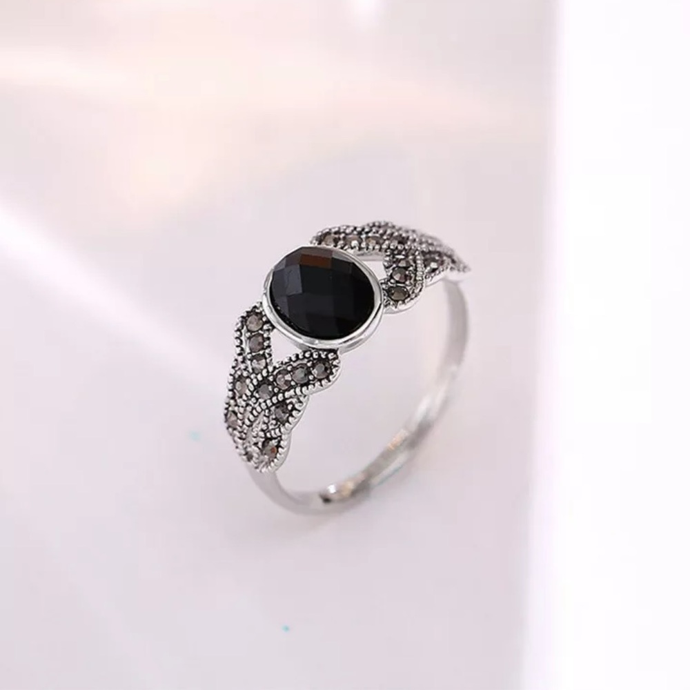 Black sapphire silver gemstone ring